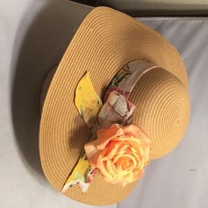 Hand MADE FLOPPY‎ SUMMER HAT.